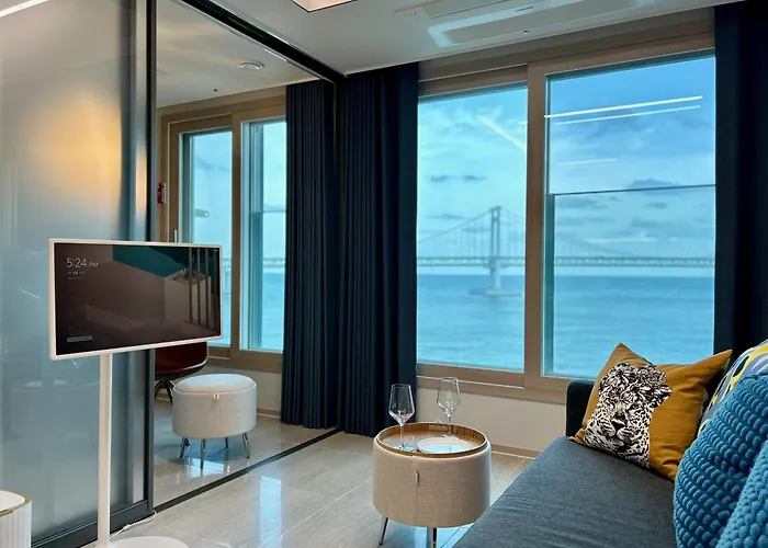 Ocean Front *